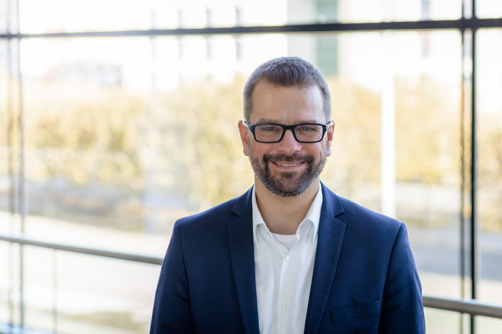RALF DRESSLER